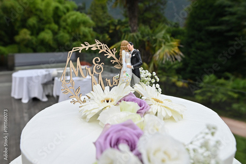 Elegant Wedding Cake with Mr & Mrs Topper