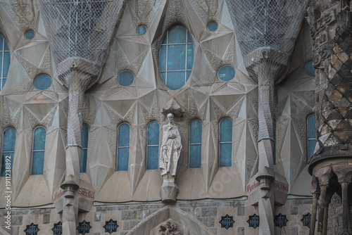 Detalle gótico de la Sagrada Familia, una iglesia en Barcelona creada por Gaudi