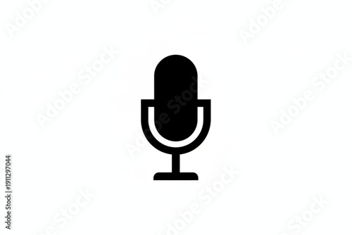 Microphone Icon: A minimalist icon of a classic microphone, perfect for representing audio recording, broadcasting, or voice-related content.