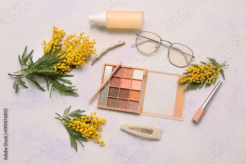 Decorative cosmetics with h...