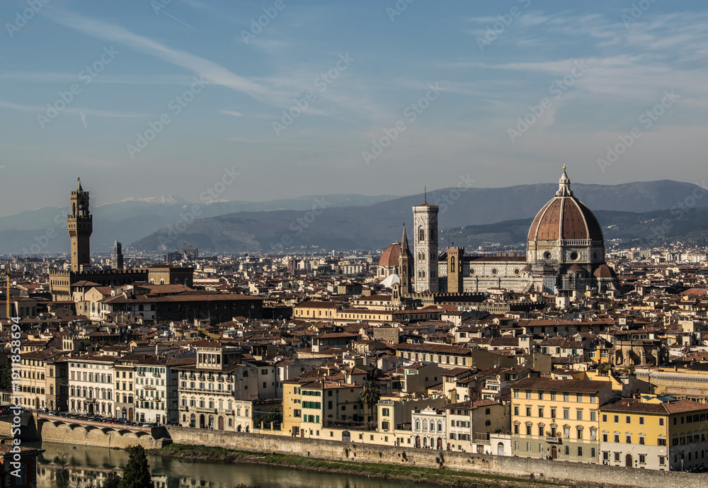 Fototapeta premium view of florence cathedral