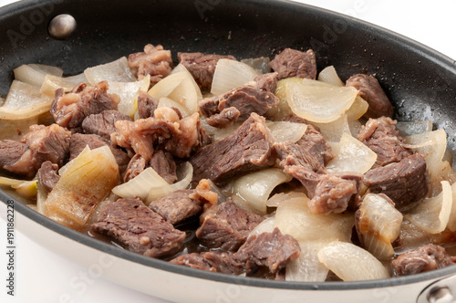 牛肉とタマネギの炒め物