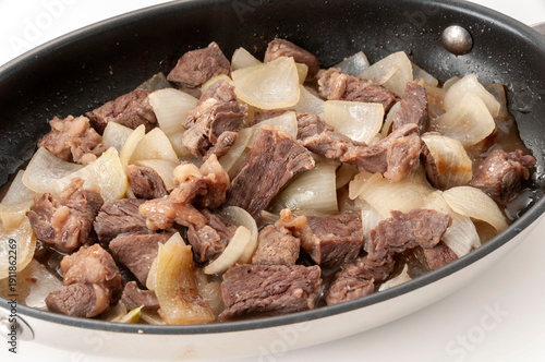 牛肉とタマネギの炒め物