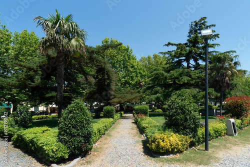Φωτογραφία Italien - Toskana - Vada - Giuseppe Garibaldi Platz - Park