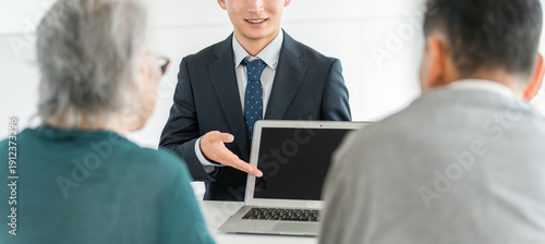 Obraz na plátně A male social worker, support counselor, life counselor, or certified social wor