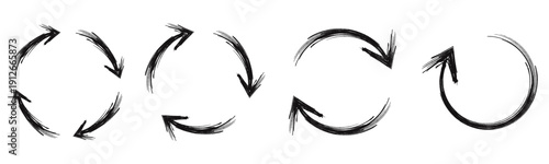 Circular Arrow Doodle Loop Rotation Hand Drawn Sketch Set