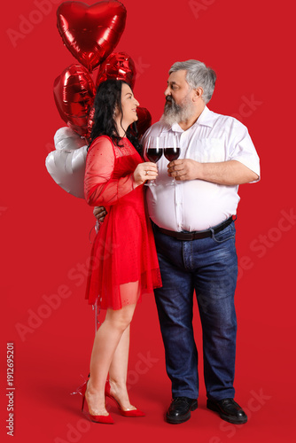 Beautiful mature couple wit...