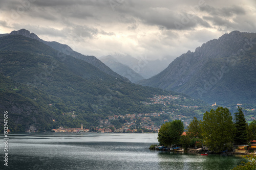 Stille über Lugano – Nebelstimmung am Comer See