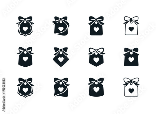   Clothing tags. Icon set. Set Logo of clothing tags: boutique apparel tag. harmonious logo variations of the same emblematic concept, each