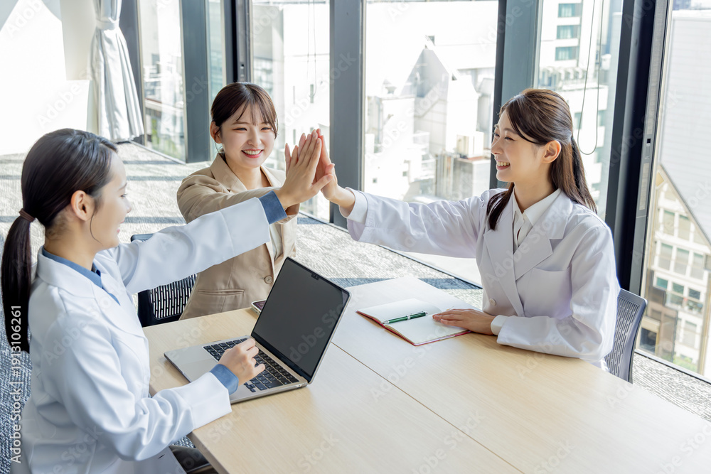 Fototapeta premium ビジネス 病院 医師 研究 MR 打合せ 商談 