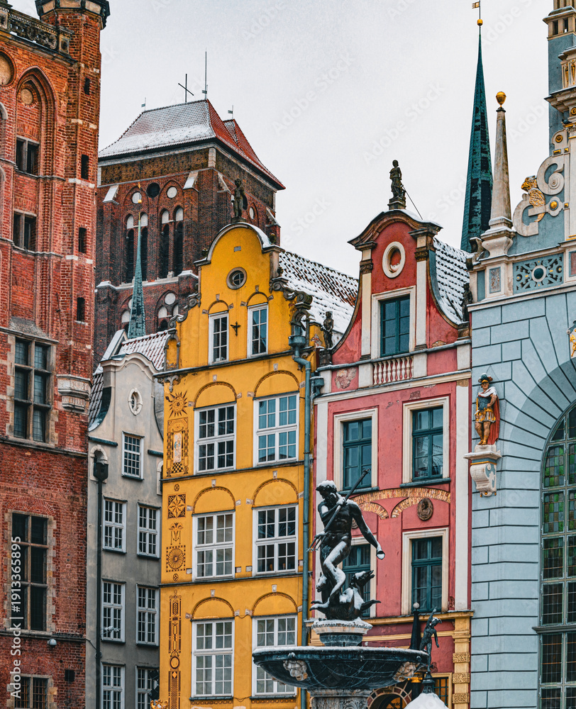 Obraz premium Fountain of Neptune in Gdansk, Poland 