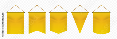 Realistic Gold Hanging Banner Set – Luxury Yellow Flag Pennants Collection with Rope, Blank Vertical Fabric Sign Mockup Isolated on Transparent Background Vector Illustration