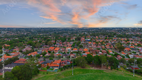 Fotografia Panoramic Aerial Drone view of Inner Western Suburbs of Sydney housing, roof top