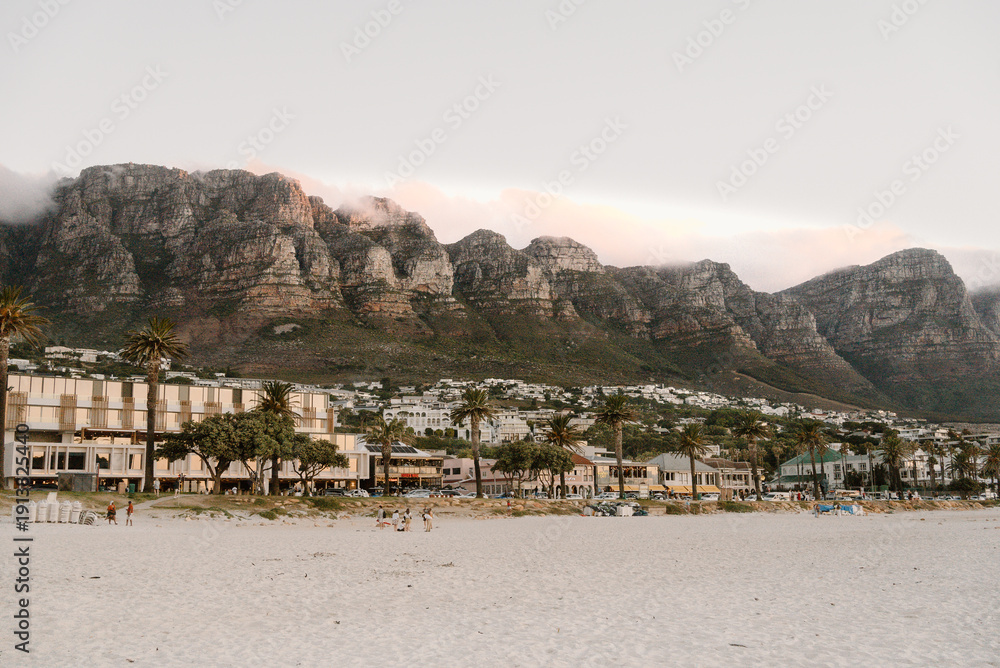 Naklejka premium Camps Bay, Cape Town, South Africa