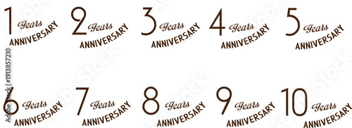ブラウンカラーの1〜10周年アニバーサリーロゴデザインセット｜筆記体Years入り英字タイポグラフィ・上品で落ち着いた記念日ベクター素材
