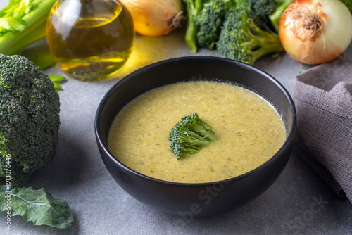 Delicious vegetable soup; b...