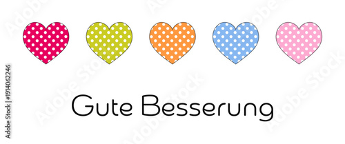 Gute Besserung - Schriftzug in deutscher Sprache. Genesungskarte mit gepunkteten Herzen in Pastellfarben.