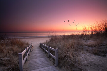 Deken met foto Kamperen Ochtendlicht over Oostzee strand met duinen  © Jenny Sturm