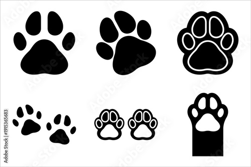 Paw icon set. vector for web and mobile app. paw print sign and symbol. illustration on white background