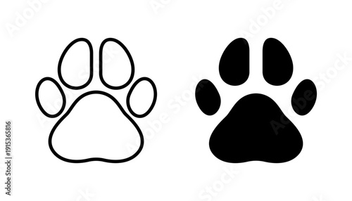Paw icon set. vector for web and mobile app. paw print sign and symbol. illustration on white background