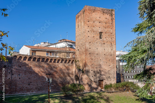 Tableau sur toile The ancient Grimani Tower, or Torre Mozza, in the historic center of Rovigo, Ita