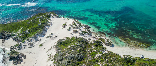 Foto Jurien Bay's Sandy Cape Reserve from above: a serene escape with turquoise water