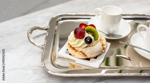 Meringue nest topped with fruit