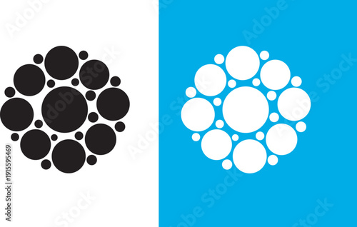Contrasting visual representation of clustered circles with different color schemes