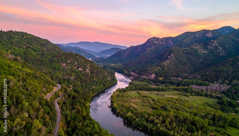 Fototapeta premium mountain view with flowing river
