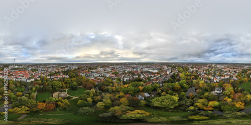 360° Luftaufnahme vom Gausspark in Braunschweig