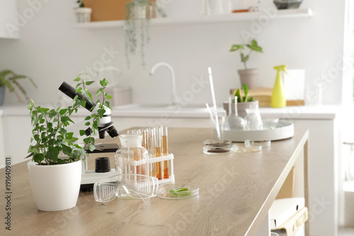 Chemical glassware with mic...