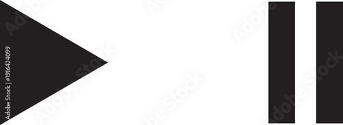 Modern play and pause buttons for digital media control