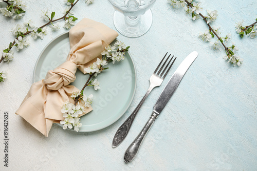 Beautiful table setting wit...