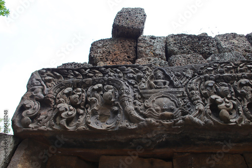Εκτύπωση καμβά ruined ancient hindu and buddhist khmer temple (phnom chisor) in the takeo provi