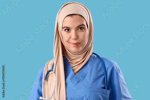 Muslim medical intern on bl...