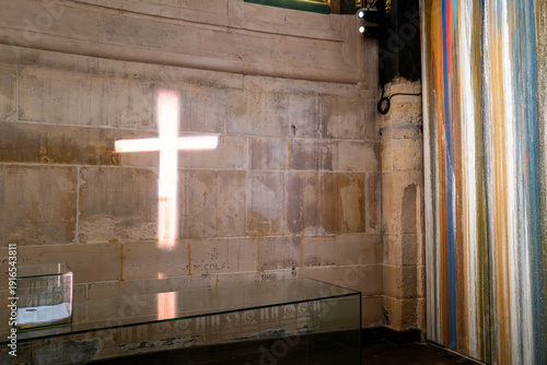 vue intérieure de l'église catholique Saint Eustache à Paris en France