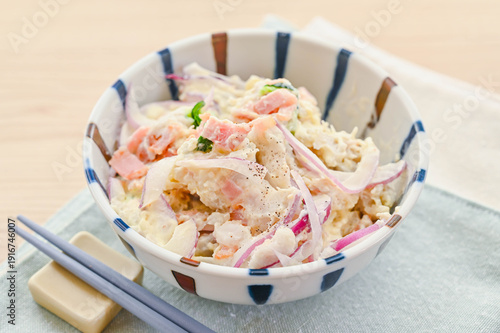 Cuadro en lienzo 里芋のポテトサラダ