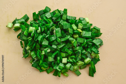 ニラのみじん切り