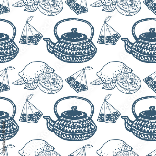 Hand drawn vintage italian seamless pattern with tea pots and cups. Retro Italia dolce vita background perfect for menus, wrapping, wallpapers.