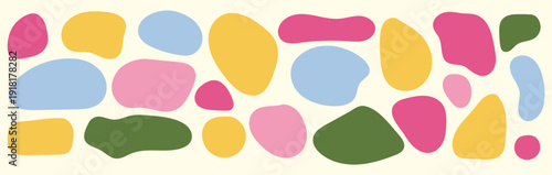 Organic retro vintage doodle liquid wavy abstract shape collection. Vector fluid rounded bubble set. Blob black abstract splash