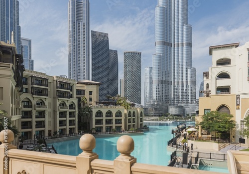Photos Dubai- centrum miasta z jeziorem