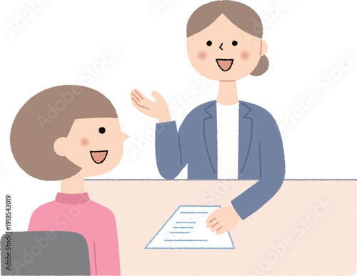 説明を聞く若い女性