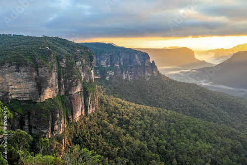 Canvas Print Govetts Leap Lookout in the Blue Mountains, New South Wales, Australia