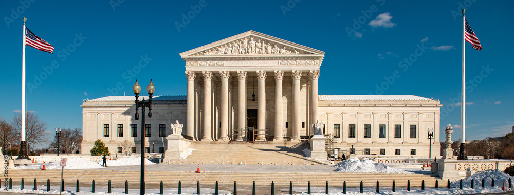 Fototapeta premium Supreme court courthouse in united states. Supreme court building under blue sky. Supreme court landmark of democracy. Supreme court symbol of national freedom.