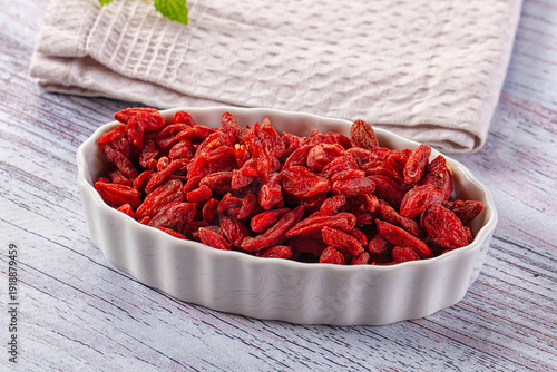 Cuadro en lienzo Dry Goji berries sntioxidant pile