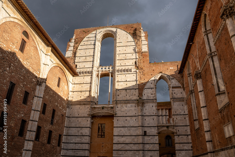 Fototapeta premium Italy Tuscany Siena Piazza del Duomo Il Facciatone