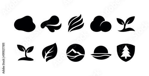 E-commerce, shopping line icon set. Online retail, sales icons collection