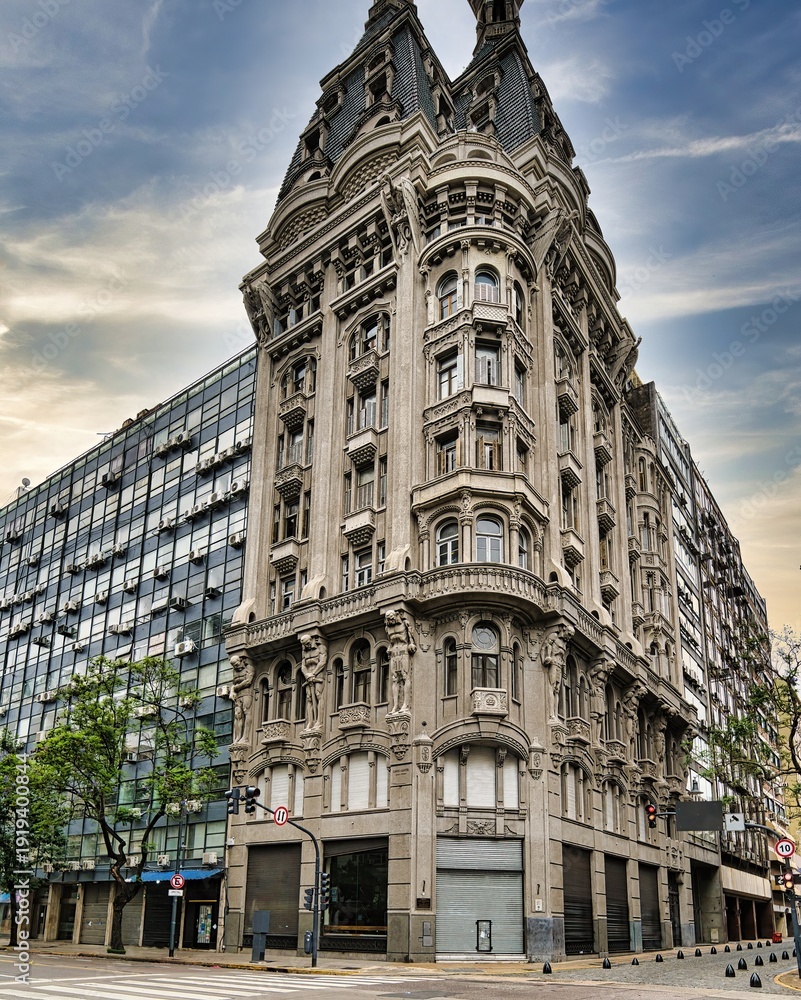 Obraz premium Classical Architecture of Buenos Aires, Historical Buildings