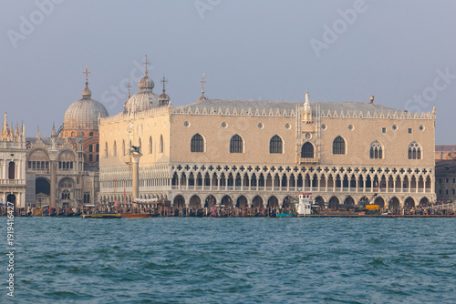 Fotografie Venice, Italy - February 07, 2026: Grand historic architecture of Doge's Palace