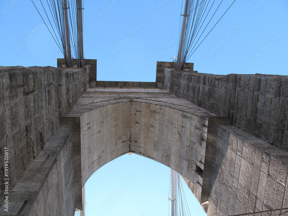 Fototapeta premium Brooklyn Bridge Tower and Cables